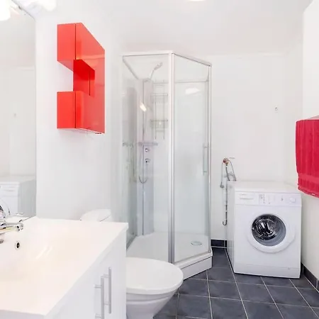 Cosy Flat Close To And Leilighet Kristiansand